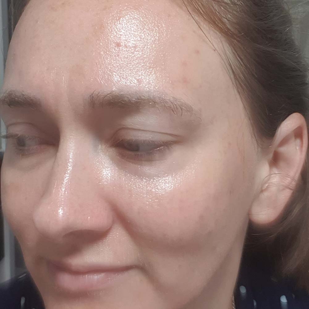 Beauty Pie Fruitizyme 5-min Facial - photo of the product on my skin